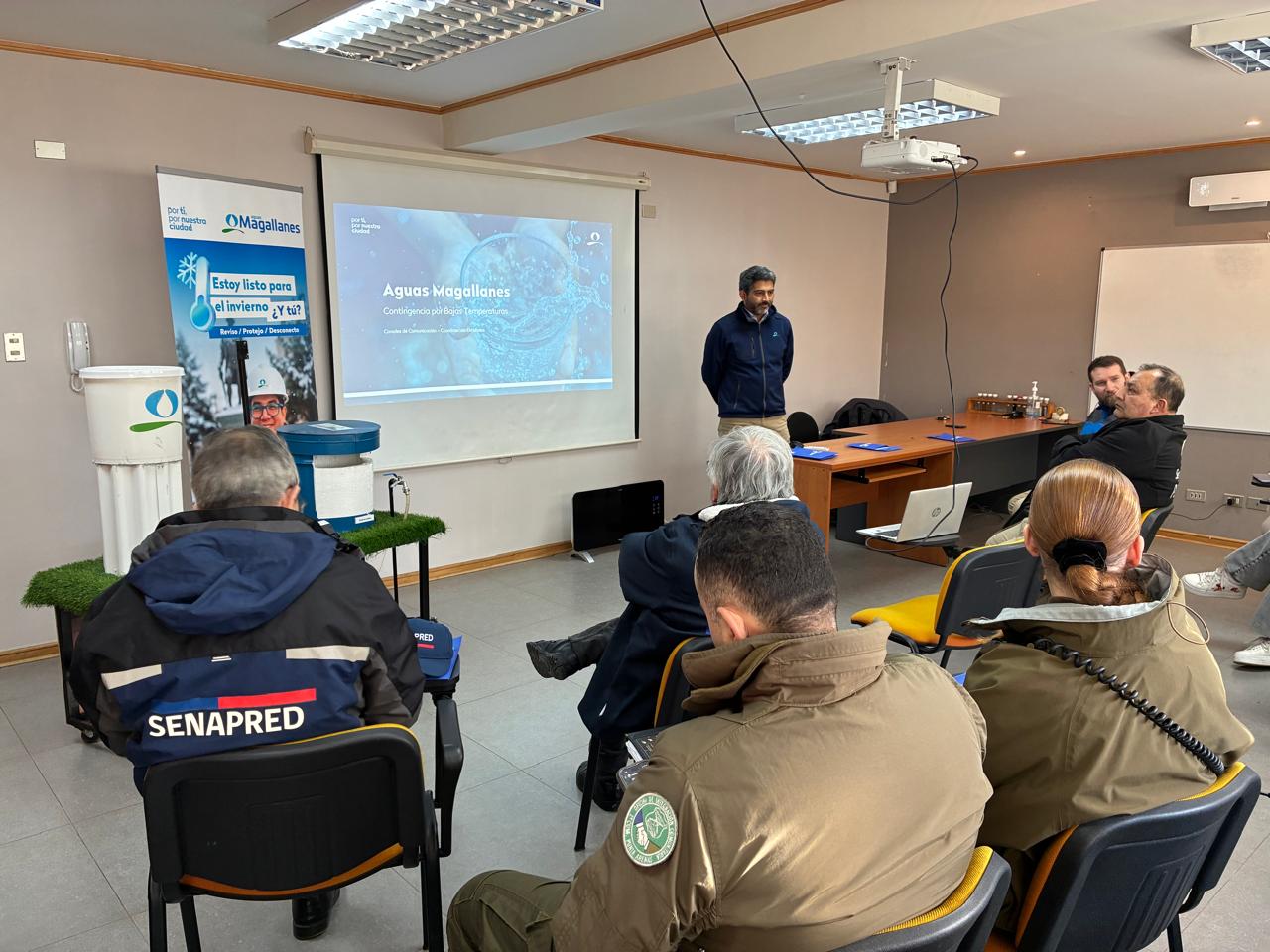 coordinamos-mesa-de-trabajo-tecnico-junto-a-organismos-de-seguridad-operativa-ante-emergencias-invernales-170726093839